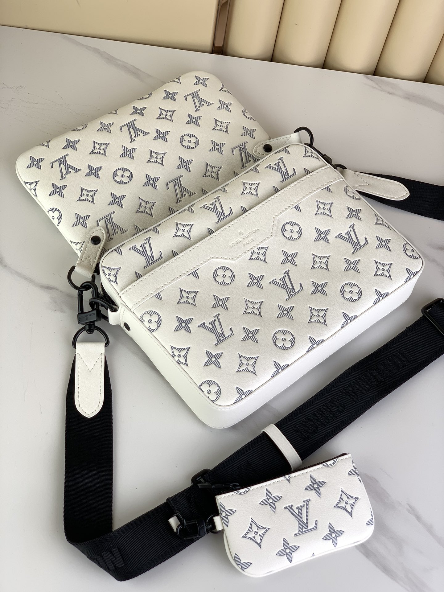 Louis Vuitton Satchel Bags